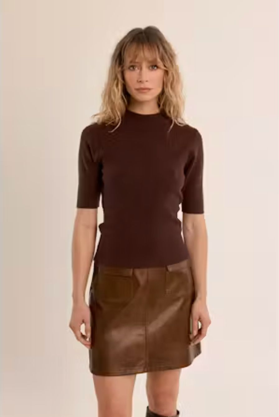 CHOCOLATE KNIT SWEATER