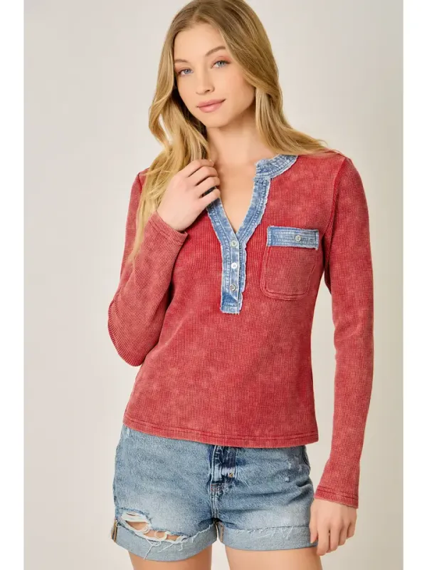DENIM MIX HENLEY TOP