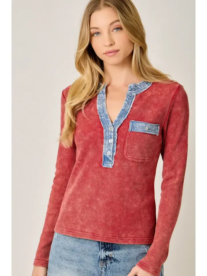 DENIM MIX HENLEY TOP