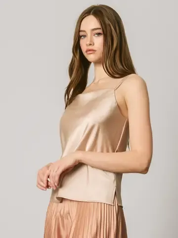 SATIN SQUARE NECK CAMI TOP
