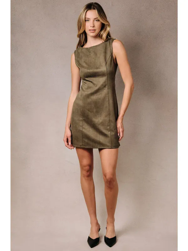 SLEEVELESS FAUX SUEDE V-BACK SEAMED