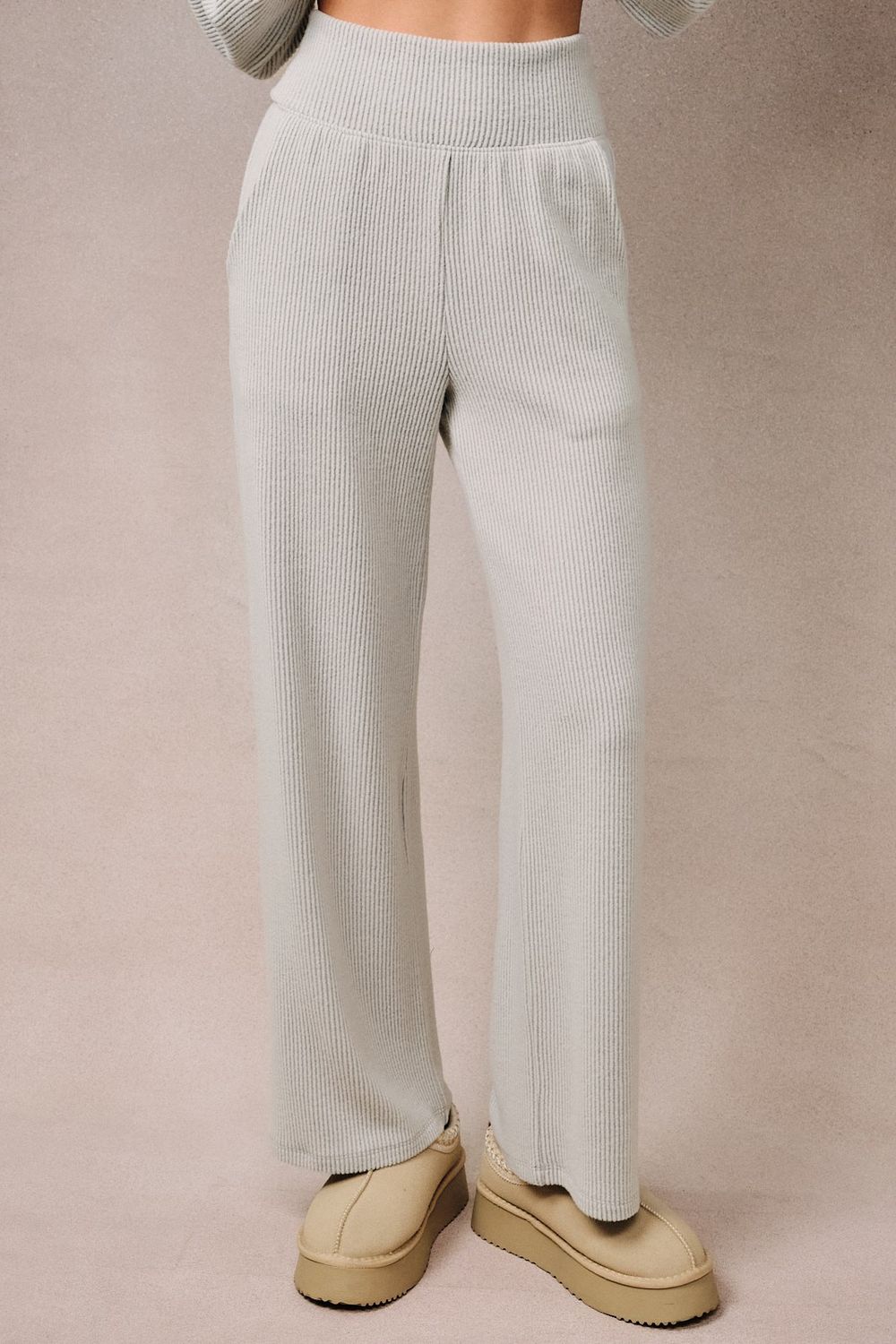 PATCH POCKET RIBBED WIDE LEG PANTS