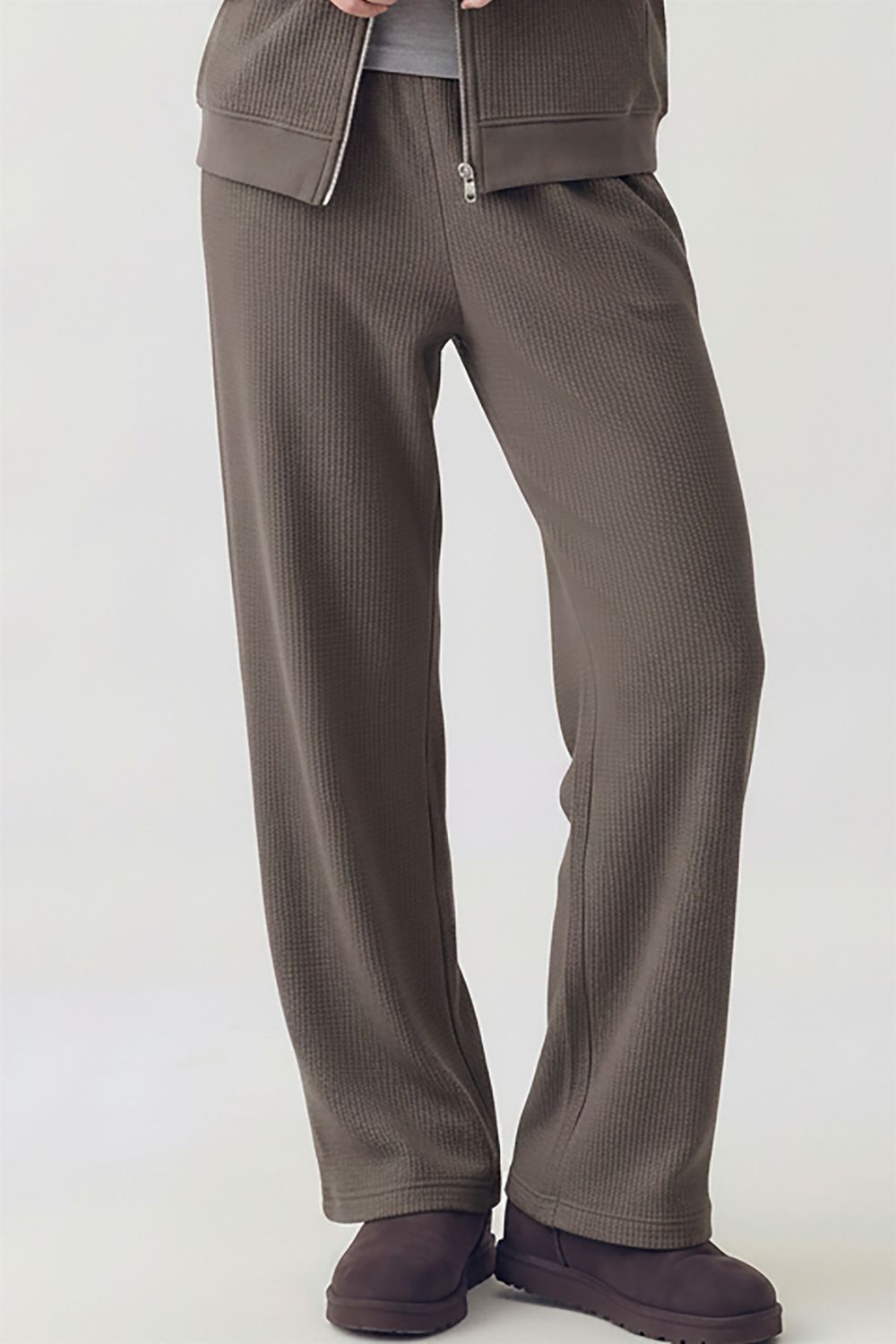 SOFT WAFFLE STRAIGHT PANTS