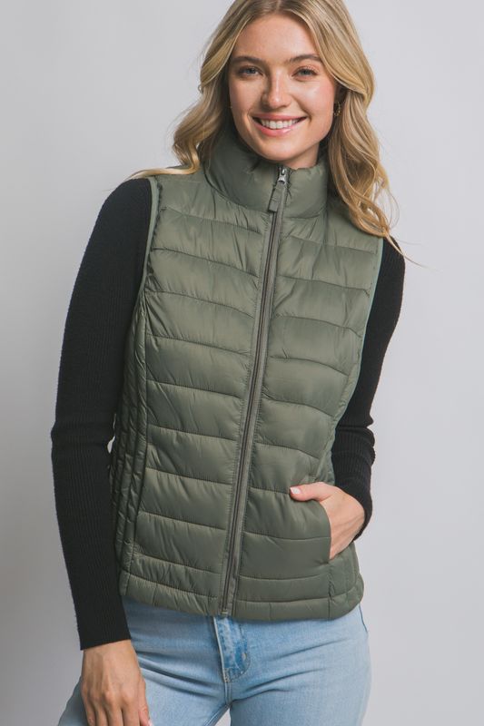LIGHTWEIGHT DOWN PUFFER VEST