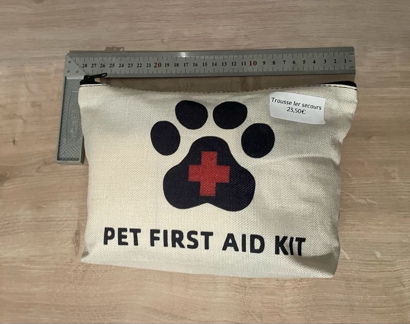 Kit 1er secours canin