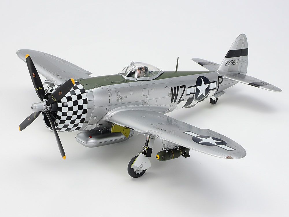 Republic P-47D Thunderbolt® "BUBBLETOP" Scale 1/48