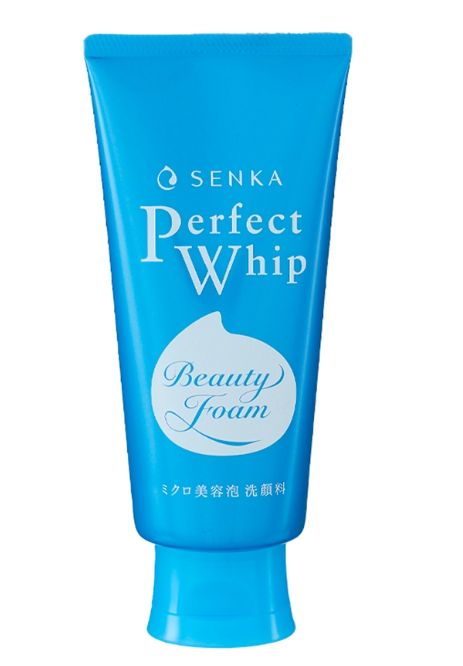 Senka Perfect Whip a White floral scent