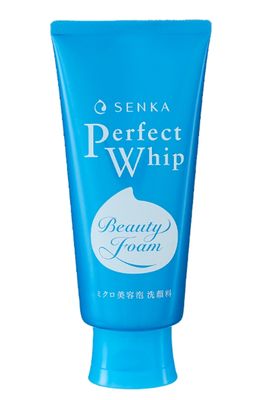 Senka Perfect Whip a White floral scent Senka Perfect Whip a White floral scent