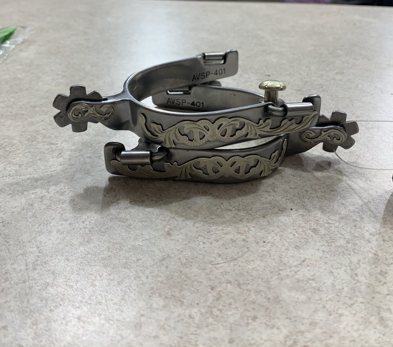 Bob Avila Spur Floral Short Shank