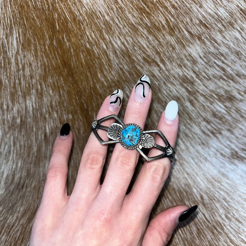 SS Kingman Turquoise Cuff