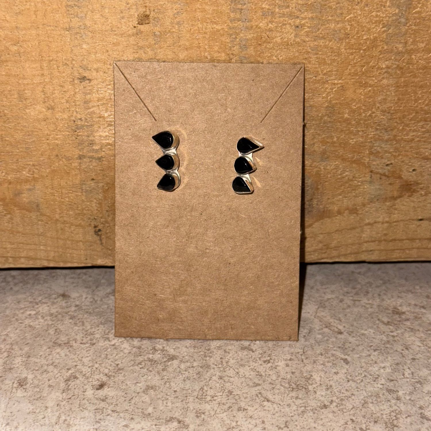 Onyx Triple Teardrop Mini Crawler