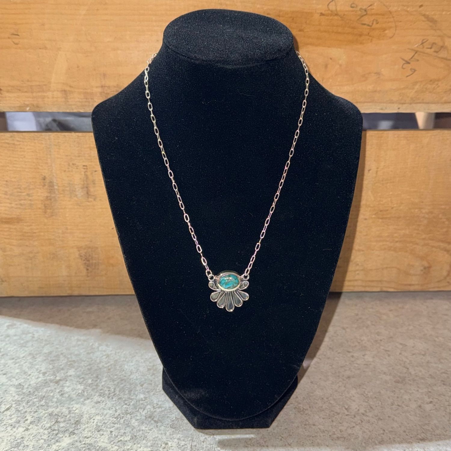 Turquoise Oval Oxidized Fan Necklace