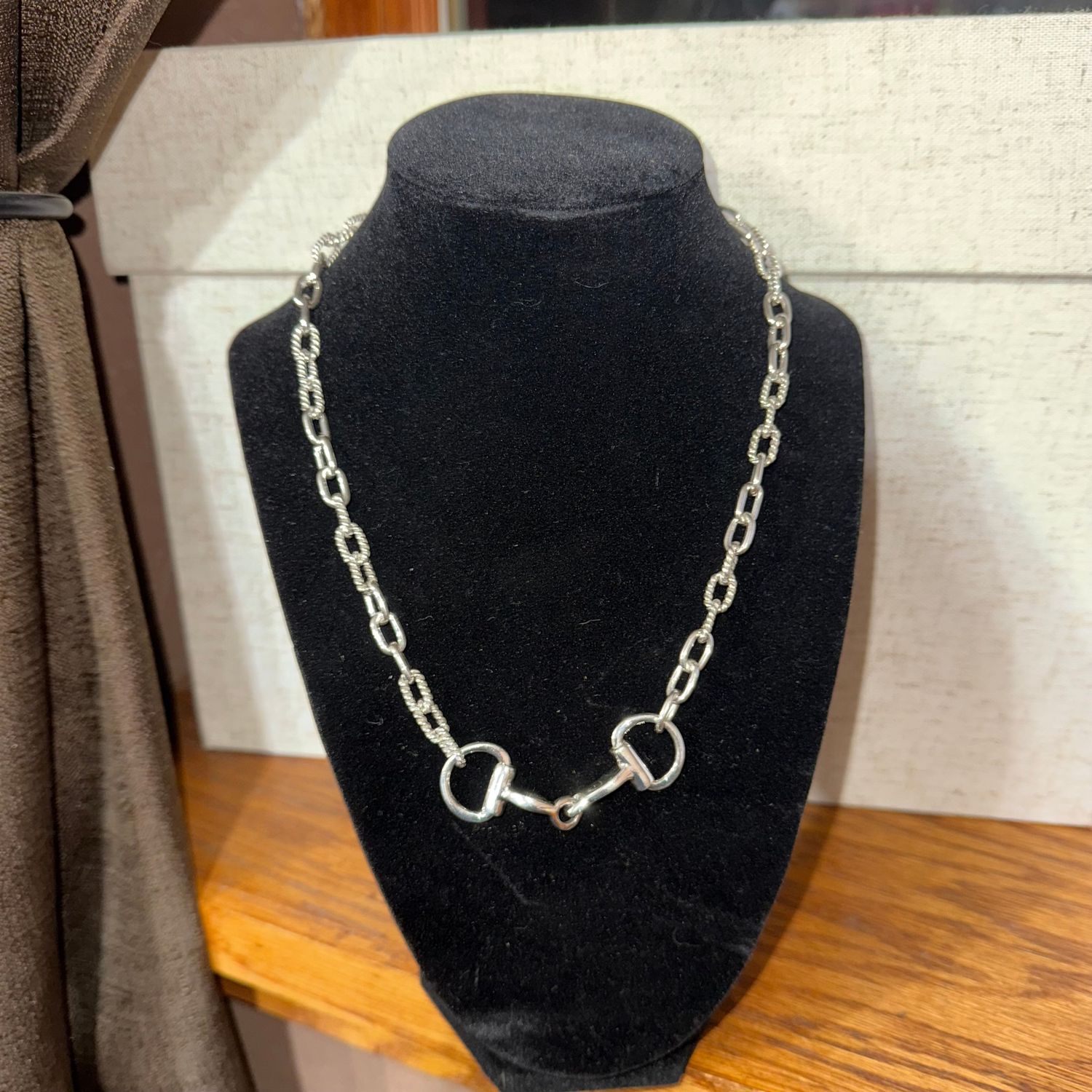 Snafflebit w/Cable Chain Necklace