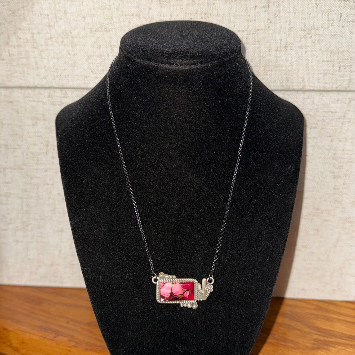 Rose Dhalia Bar/Cactus Necklace