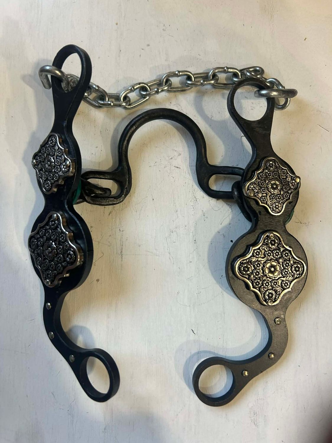 Chain Port Long (silver diamond floral)