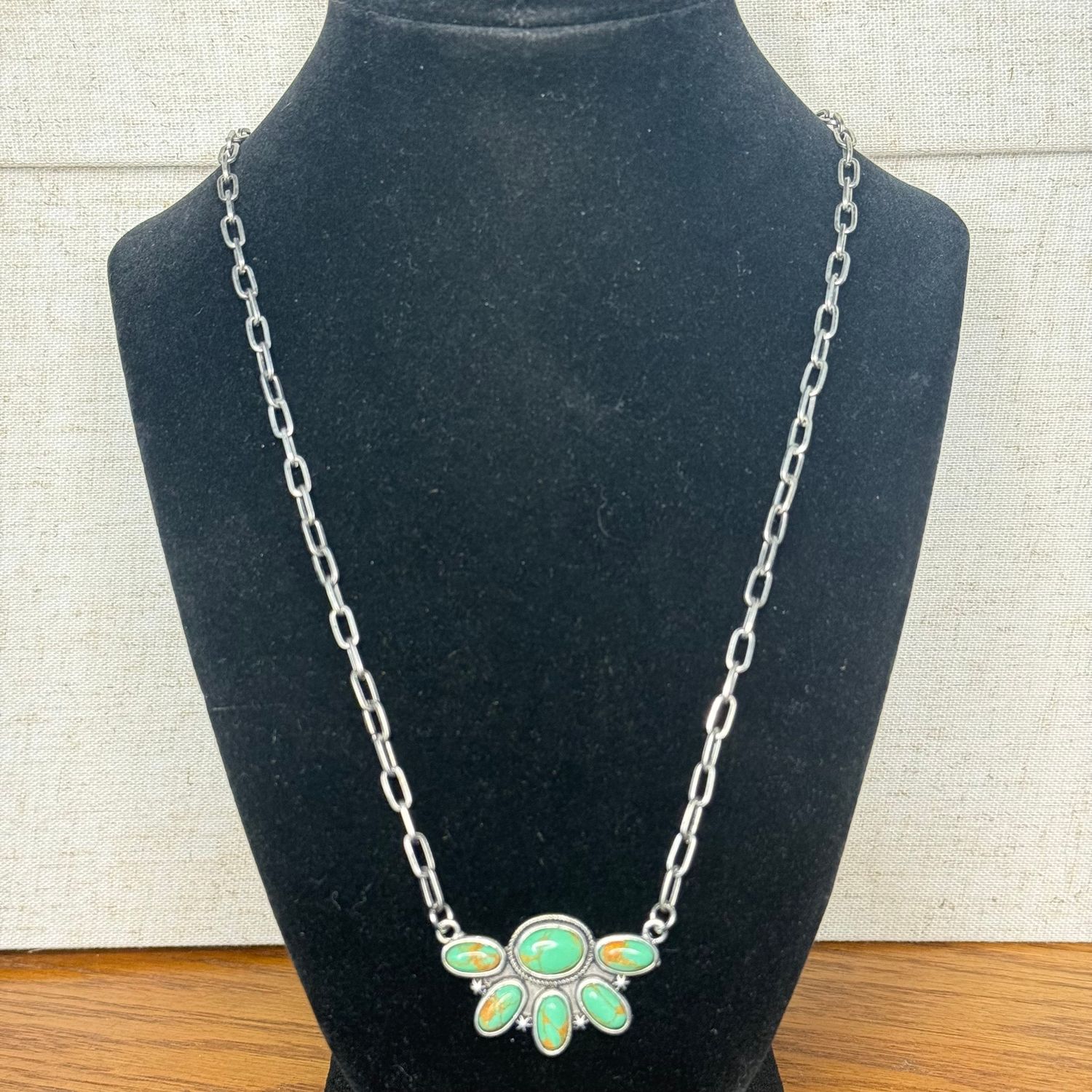 Silver Chain Necklace w/Half Flower
