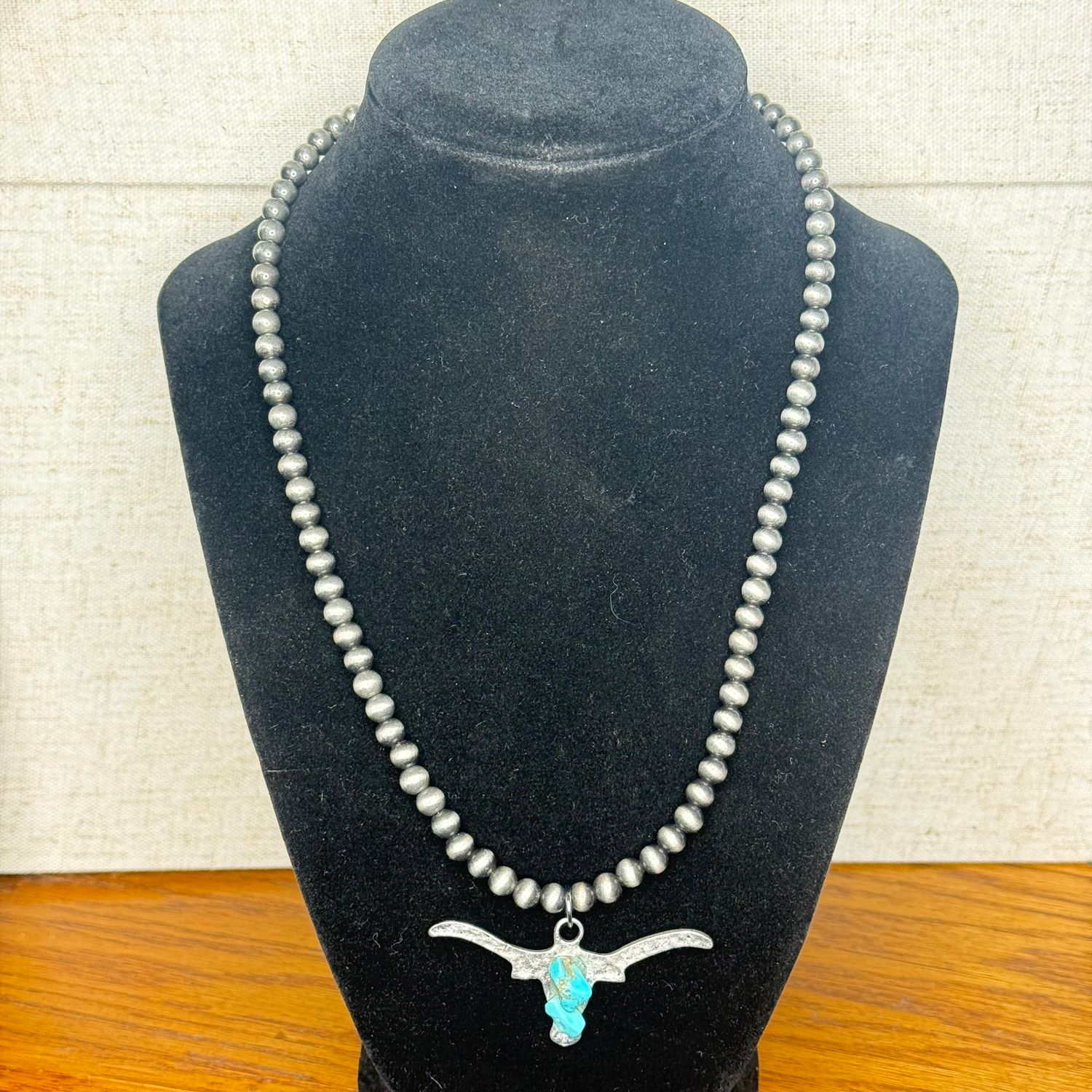 Navajo Pearl Necklace w/Turq Steer