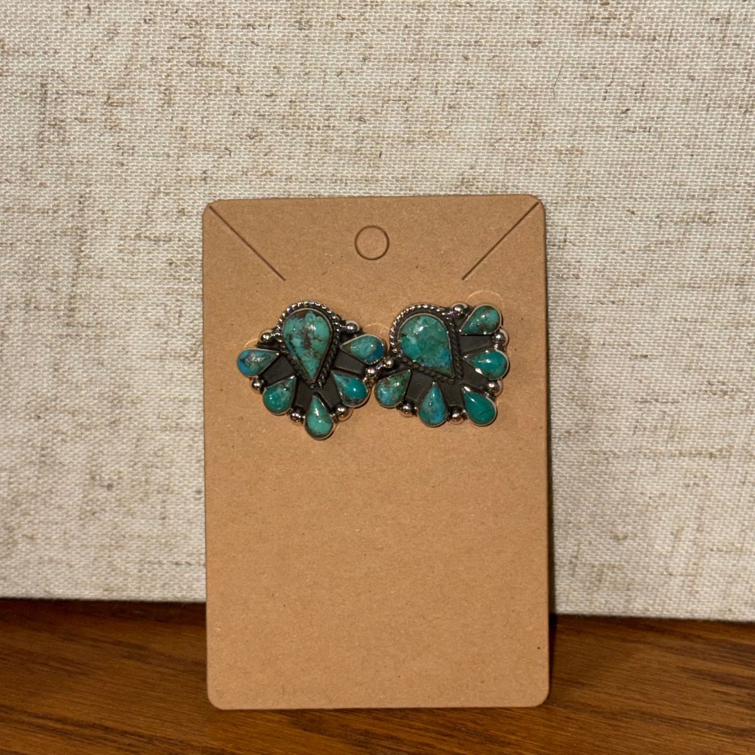 Turqouise Teardrop Cluster Post