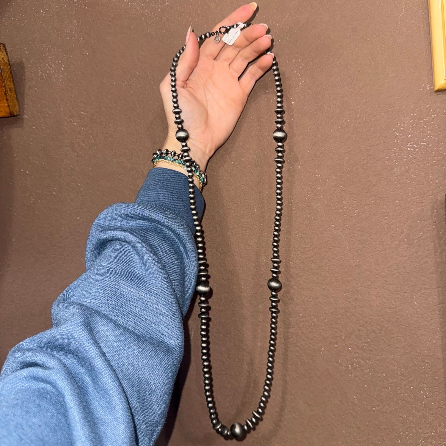 Navajo Pearl Necklace (long)