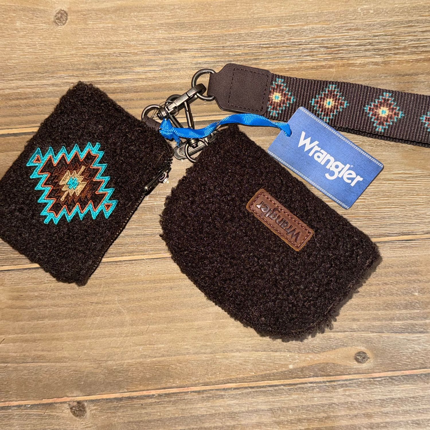 Sherpa Aztec Wristlet Brown