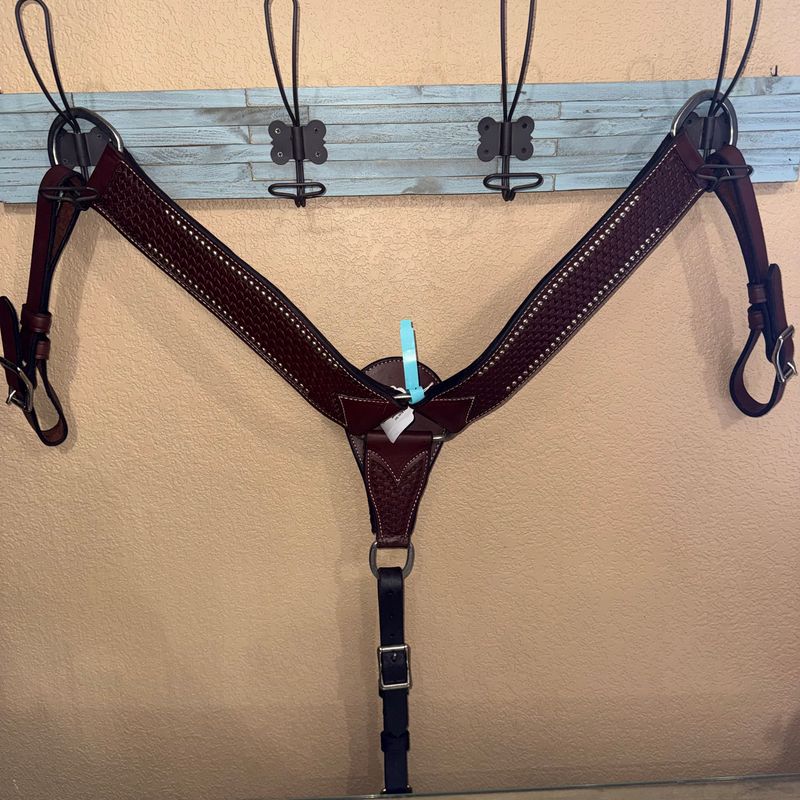 Breast Collar 2 3/4" Basket Stamp DO Dotted