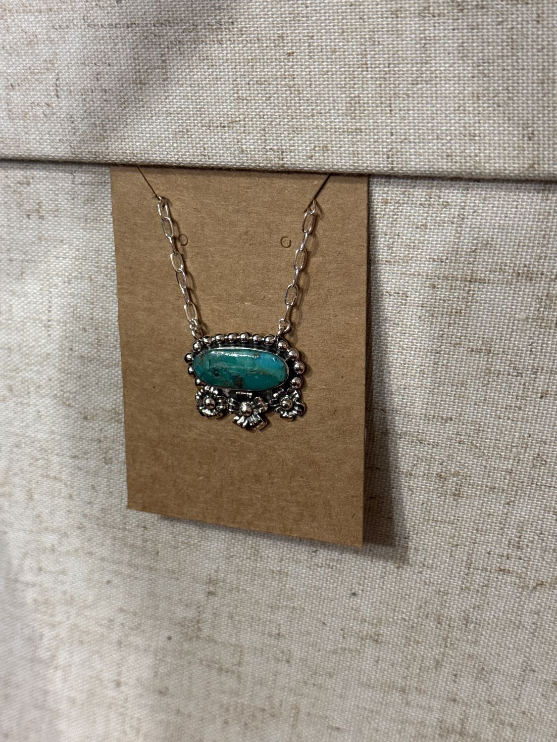 Turq Oval Triple Flower Necklace