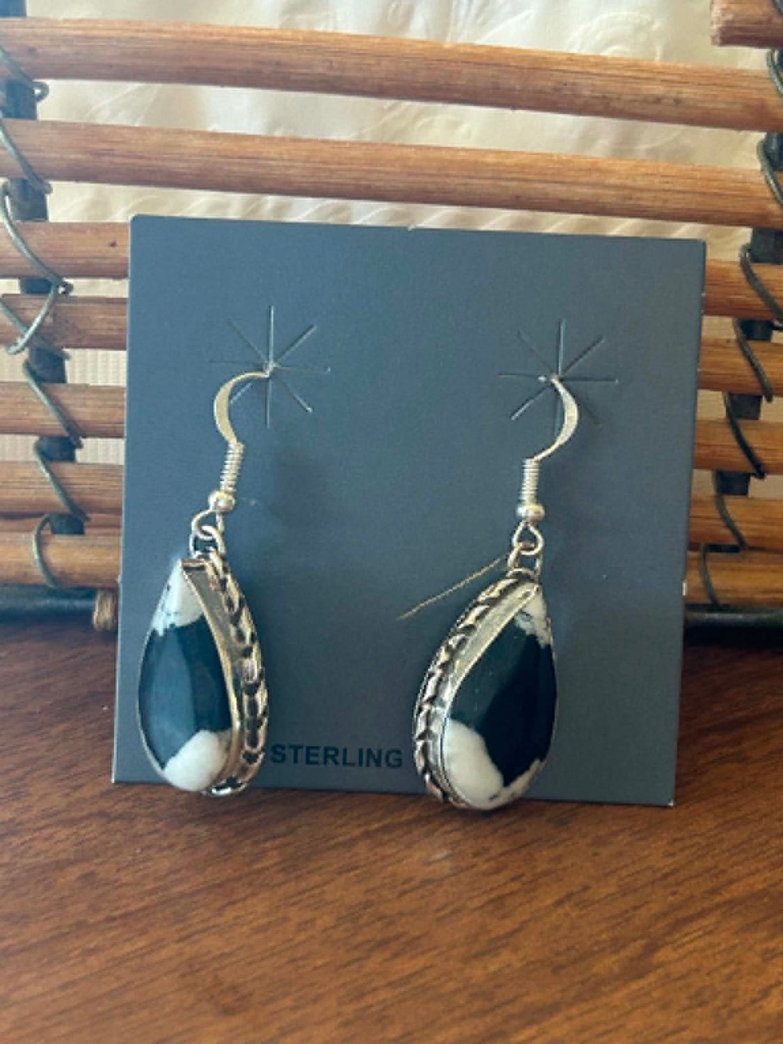 Howlite Teardrop Earrings