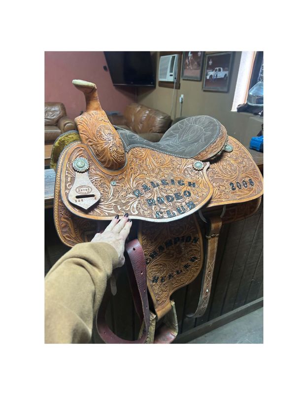 Trophy Rope Saddle
