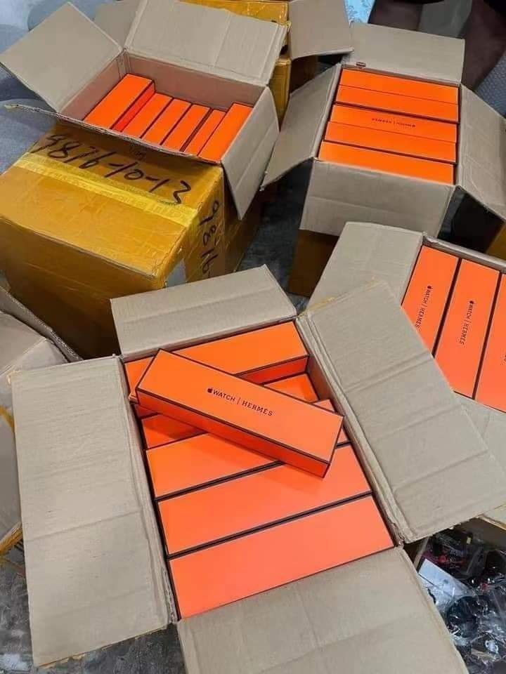 Apple Series 4 Watch Pallet