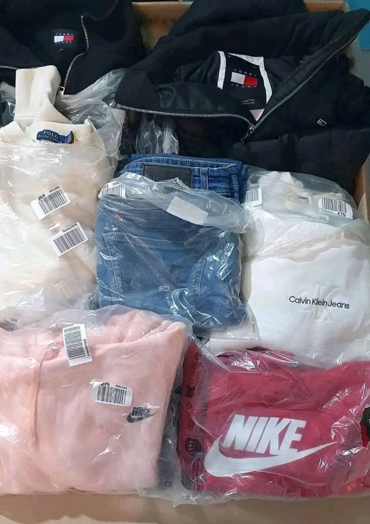 Mixed T-shirts for both men and women