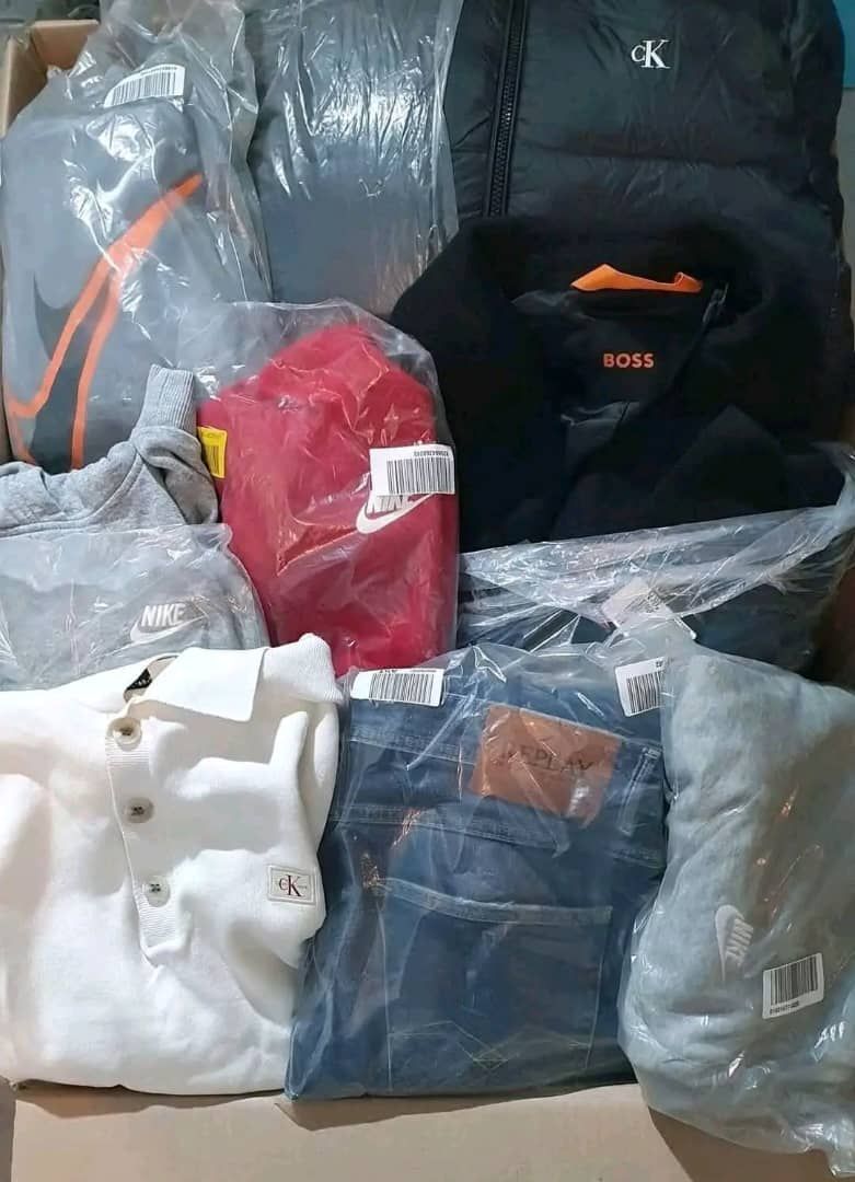 Mixed T-shirts for both men and women