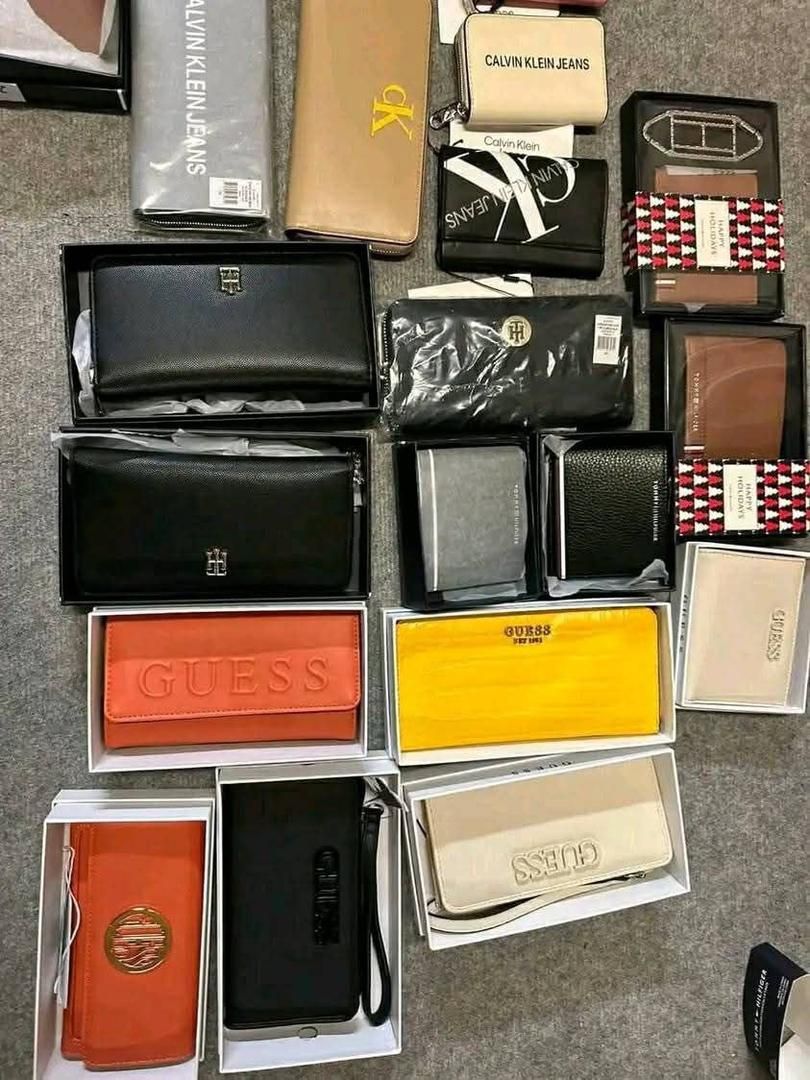 Buy Brand New Female Bags Pallet (350 pieces  per pallet)