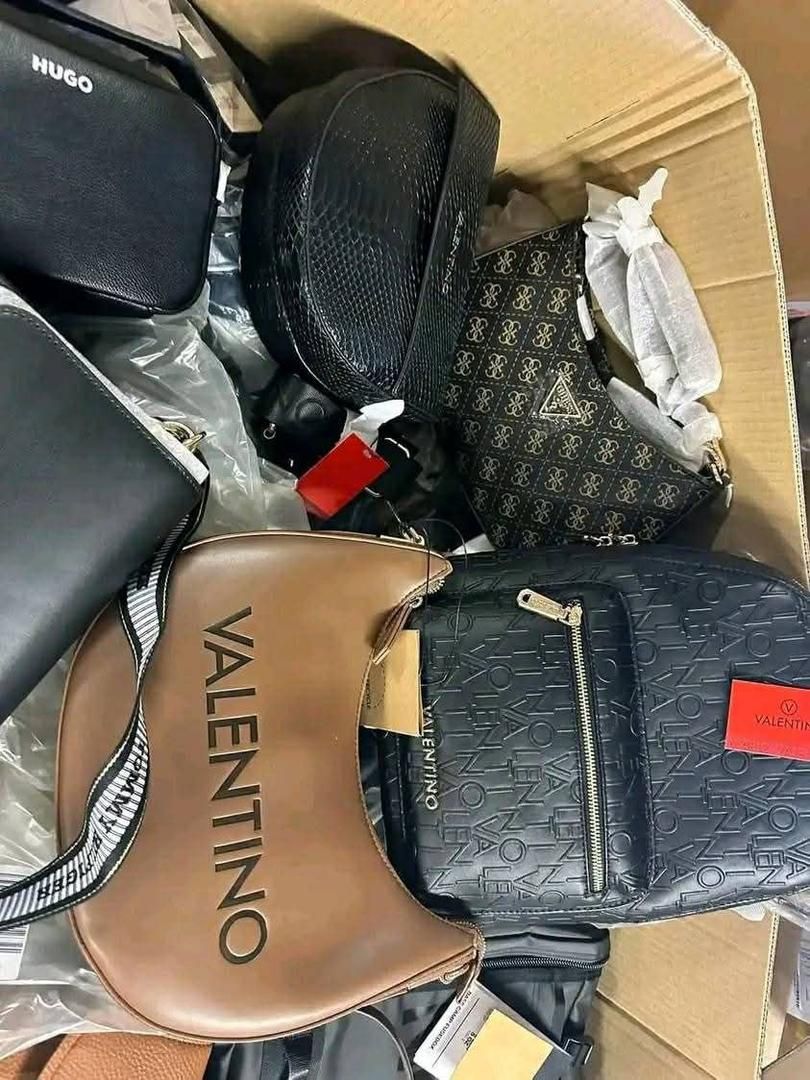 Buy Brand New Female Bags Pallet (350 pieces  per pallet)