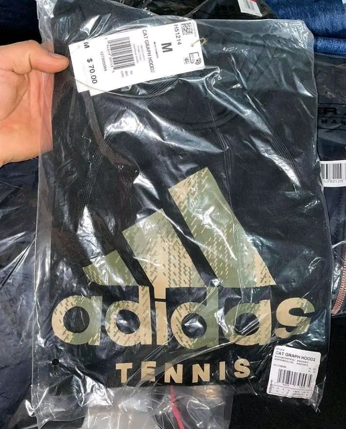 Branded Clothes Pallets (300 pieces per pallet)