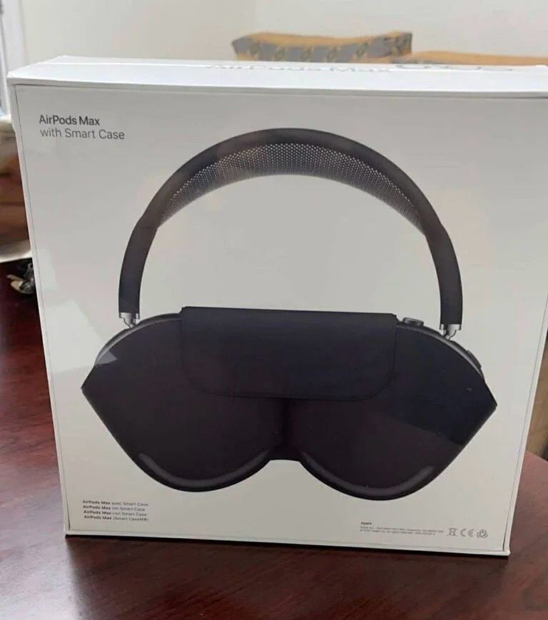 AirPods Max Pallet (30 Pieces)