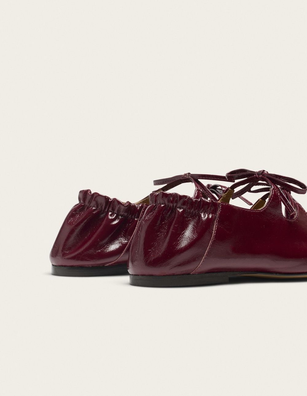 Tula bordeaux shoes