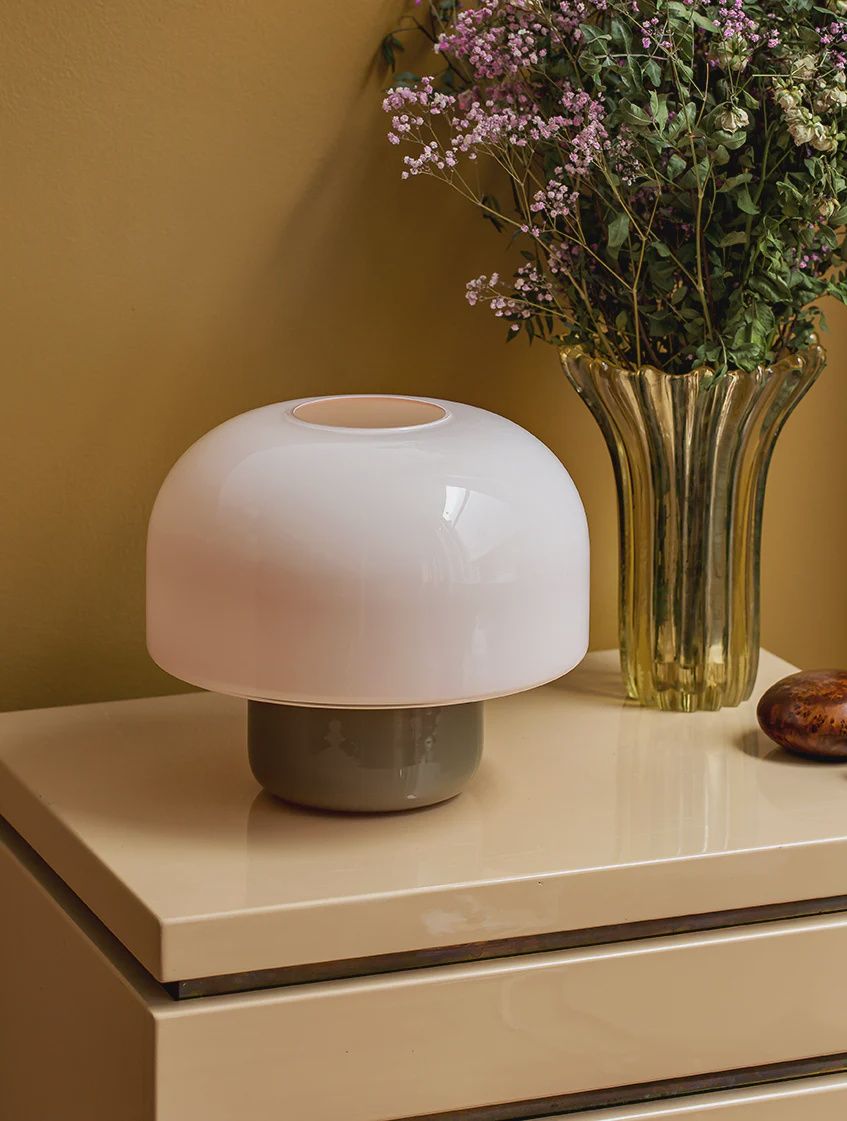 Mona low, lamp, rose+sable