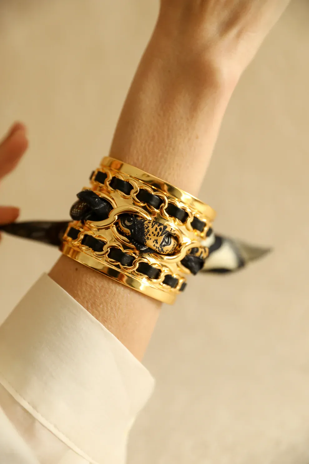 Décembre cuff, large, black