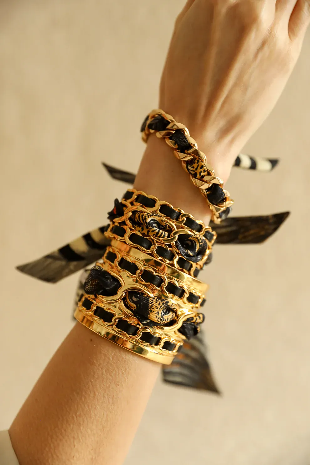 Décembre, chain bracelet, small, gold brass