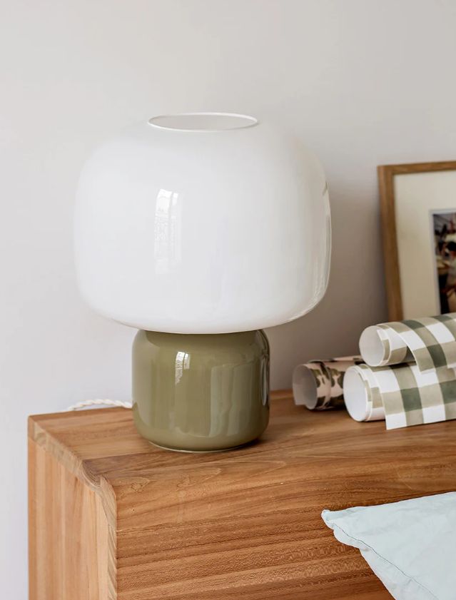 Loulou twisted table lamp
