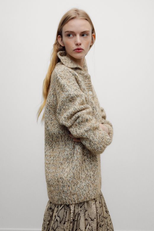 Naya, sweater