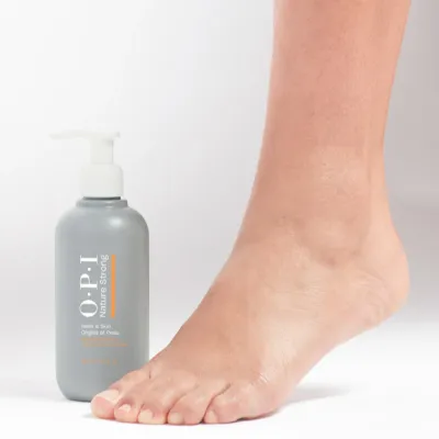 OPI prep producten – nagelontvetter en bonding voor optimale hechting en langdurig resultaat van gel en nagellak