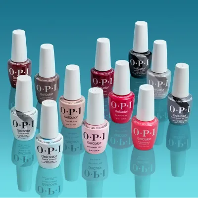 OPI gelcolors inclusief base en top coats in diverse tinten voor langdurige kleurresultaten