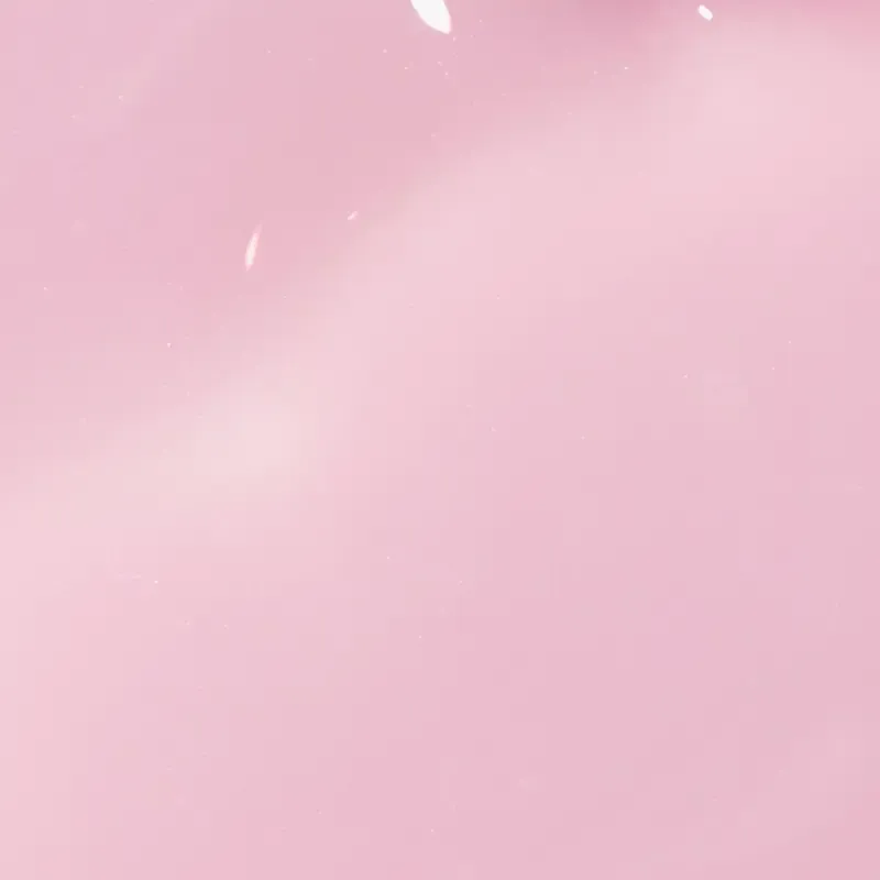 OPI gellak Love Is in the Bare, subtiele roze kleur met glansafwerking, perfecte gellak voor een zachte en elegante look.