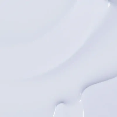OPI gel polish I Am What I Amethyst, refined lilac color with a silky shine, perfect gel polish for an elegant and modern look.