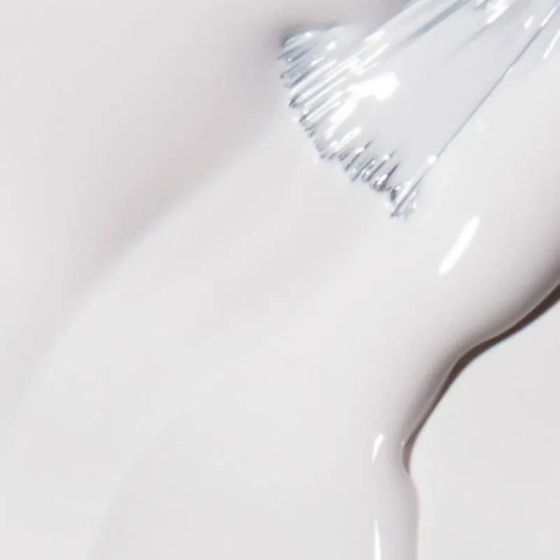 OPI nagellak Alpine Snow 15ml – witte glanzende afwerking, klassiek en langhoudend voor beautyprofessionals.