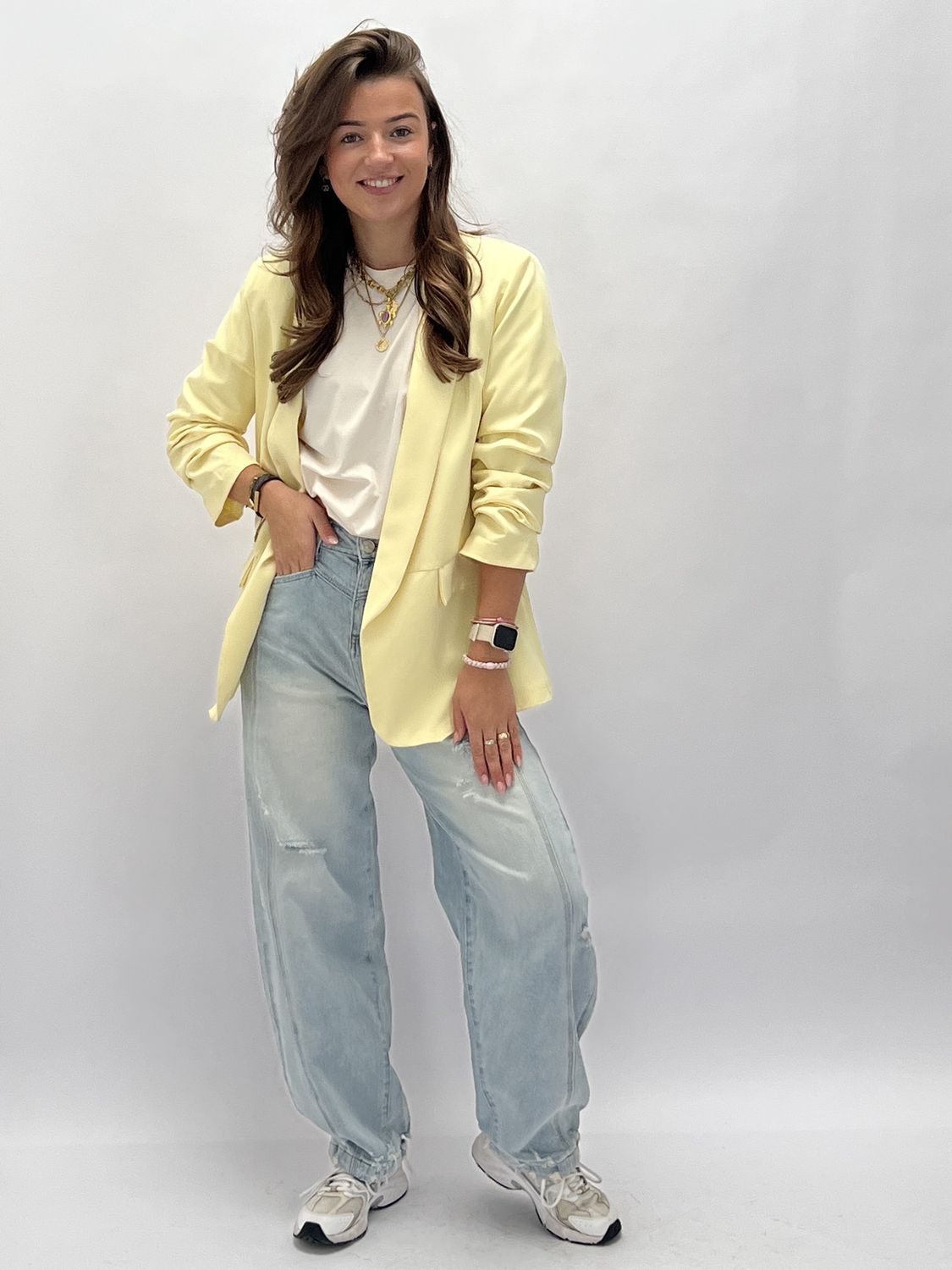 FS Yellow blazer