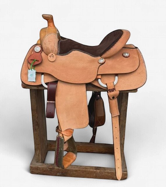 Irvine's  15.1/2" Bowen Team Roping Saddle