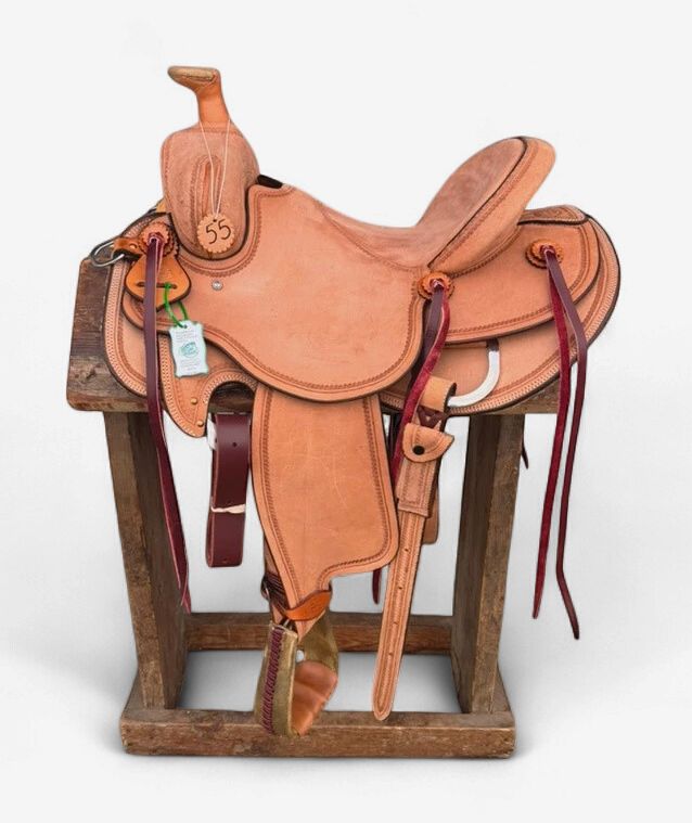 Irvine's 15 1/2" Association Saddle 4381-55