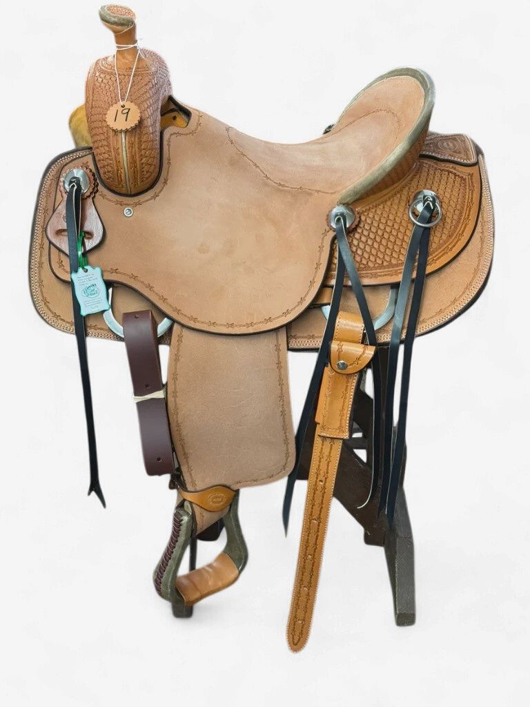 Irvine's 16 1/2" Bowen Team Roping Saddle